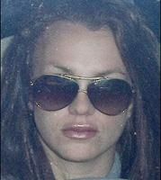 BRITNEY SPEARS SI-A FACUT OPERATIE DE MARIRE A BUZELOR - Britney Spears si-a facut operatie - COOL STUFF