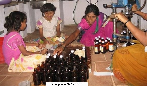 bautura din urina de vaca va piata din india

o grupare hindusa radicala, cunoscuta pentru opozitia