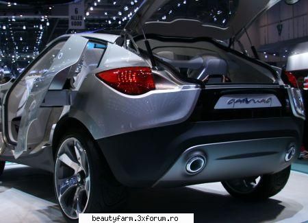 HYUNDAI QARMAQ - PROTOTIP SALONUL AUTO DIN GENEVA 2007 - ADMIN-ELECTRIK_CAT - TASTE THE ITALIAN STYLE - ZONDA