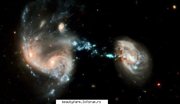 Hubble a surprins o spectaculoasa coliziune galactica - Hubble a surprins o spectaculoasa - WORLD CAFFE