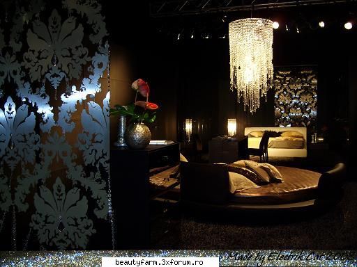 LUXURY & YACHT - EXPOZITIE INCREDIBILA - UN DESIGN PERFECT PT - THE ART SIDE OF YOU