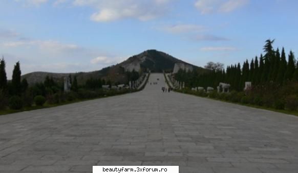 Legendara Piramida Alba a fost descoperita in China - Legendara Piramida Alba a fost - WORLD CAFFE