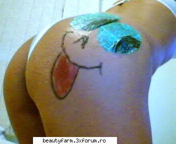 care ce vrea sa vada??? - Adina - SEXY
