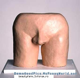 funny strage piks - hop si eu.... ...adulmec tot ! - STRANGE PICS
