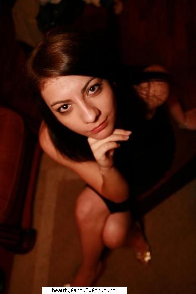 me Nookie`grl - )))))) pisi esti o dulce - SA NE IMPRIETENIM.