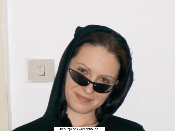 pyro_ex07 - o sa mai pun poze maine cand ajung acasa - SA NE IMPRIETENIM.